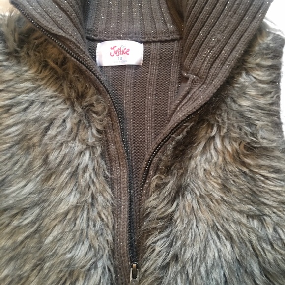 🆕💜Super Cute Girls Furry Justice Sweater Vest💜 - Picture 3 of 7